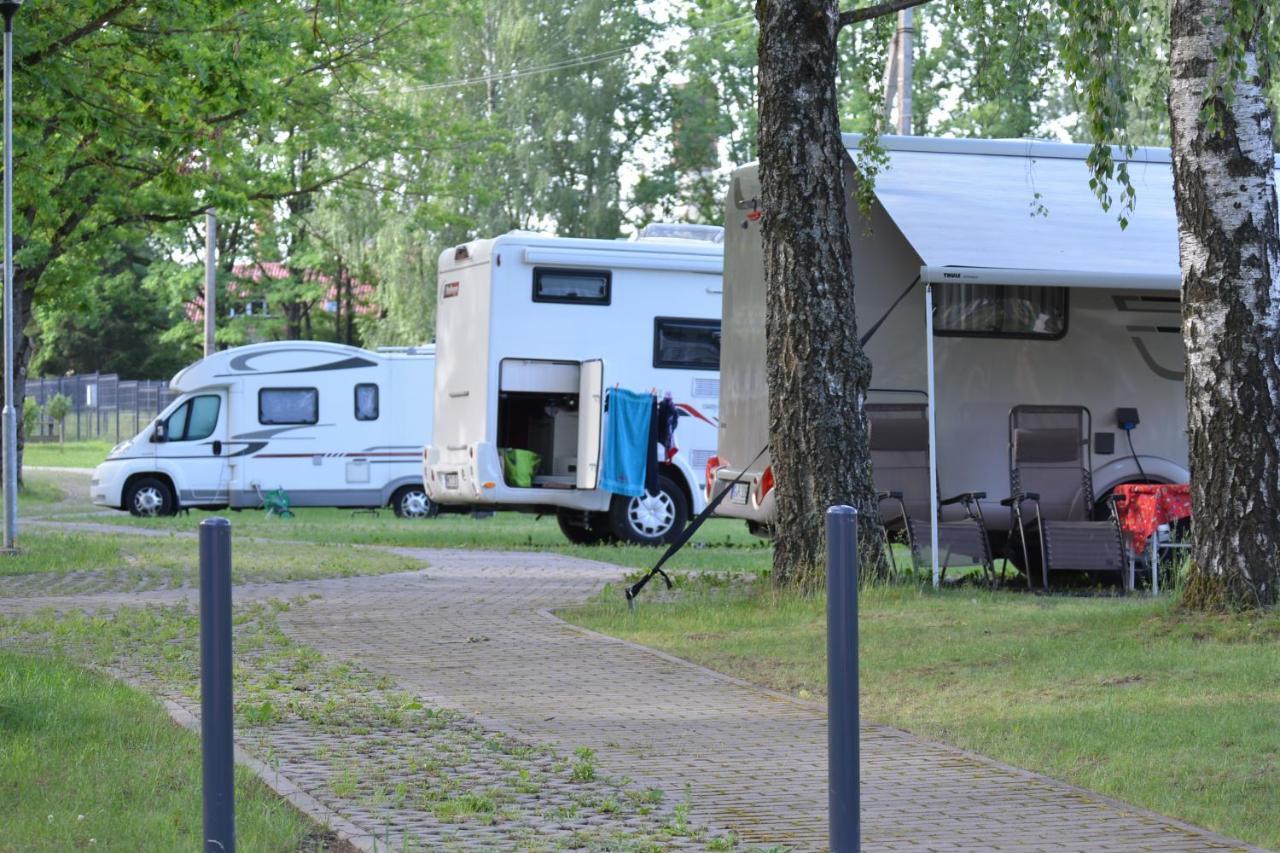 מלון Birzai Camping מראה חיצוני תמונה